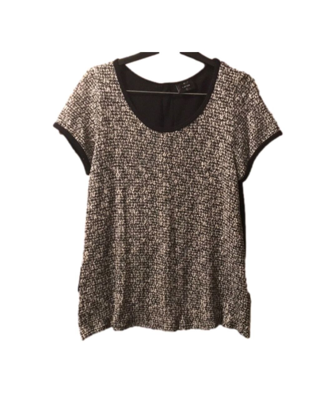 Lavish top